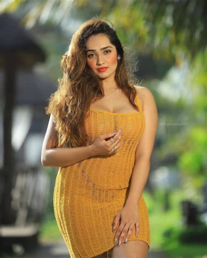 Aditi Mistry Live Exclusive Updates More: Your Ultimate Guide to the Rising Star