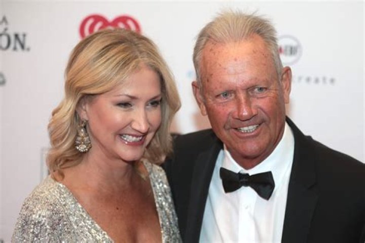Understanding George Brett's Wife: Age, Background, and More